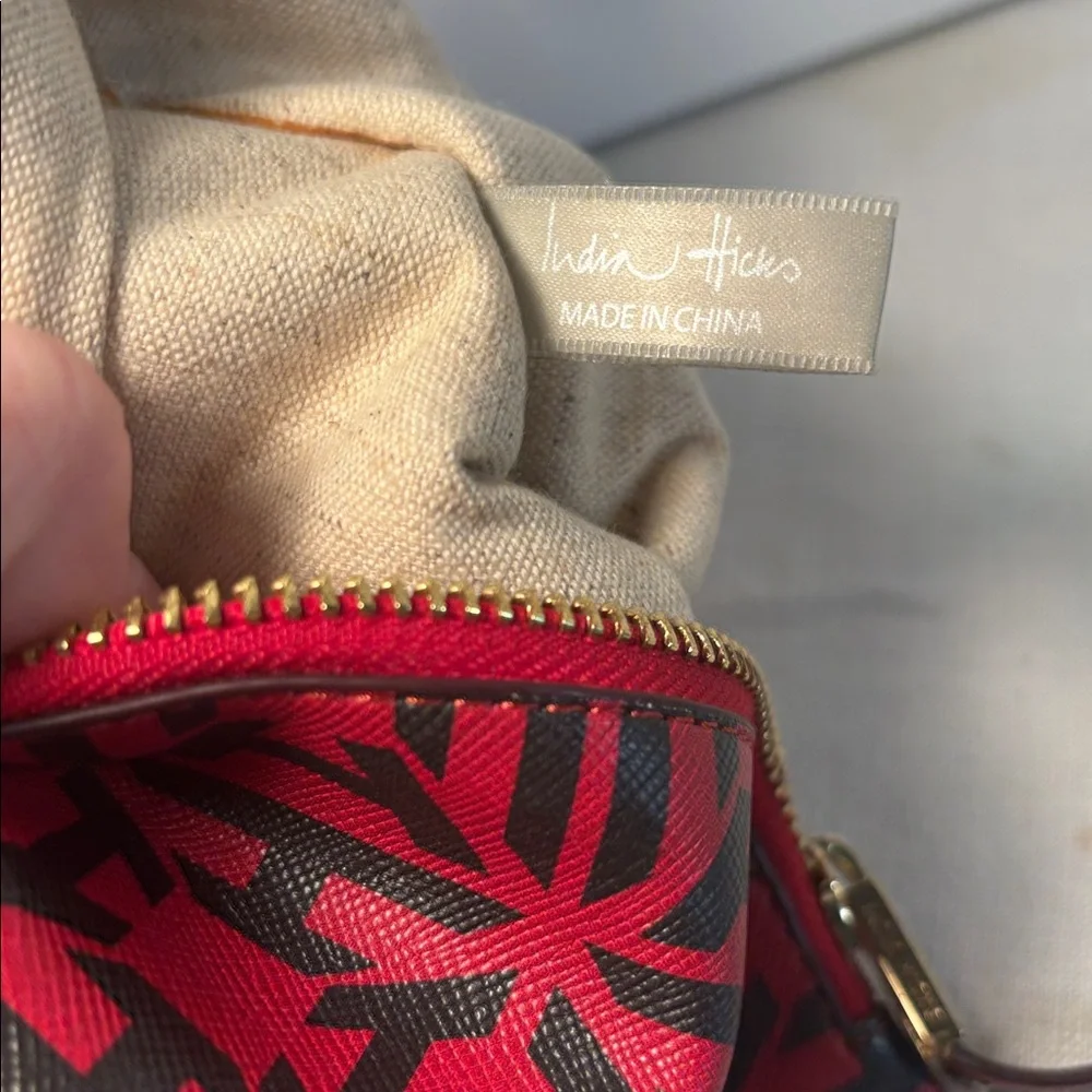 India Hicks Flat Stanley Pouch Red Black Heritage Print
